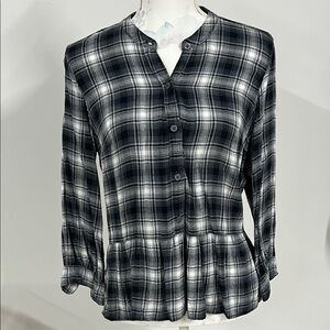 Abercrombie & Fitch Plaid Button-Up Women's Top